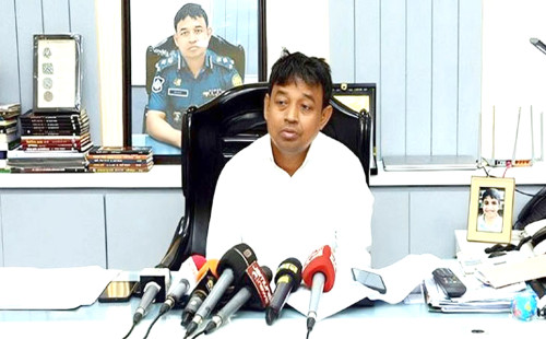 শিক্ষক নিয়োগ: পরীক্ষা শুরুর কয়েক মিনিট আগে হাতে পৌঁছে যেত উত্তরপত্র 