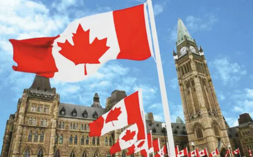 বিদেশে পাড়ি জমানো কানাডিয়ানদের সংখ্যা বাড়ছে : গবেষণা 