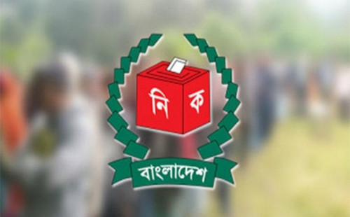 প্রকাশ্যে সিল মারার ভিডিও ভাইরাল 