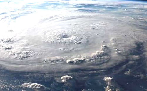 আইলার বর্ষপূর্তিতে বাংলাদেশে আছড়ে পড়তে পারে ঘূর্ণিঝড় ‘রেমাল’ 