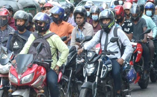 মধ্যরাত থেকে যেসব জায়গায় ৩ দিন মোটরসাইকেল চলাচল নিষেধ 