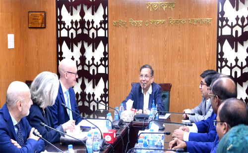 সাধারণ নাগরিকের মত করেই ড. ইউনূসের বিচার হচ্ছে : আইনমন্ত্রী 