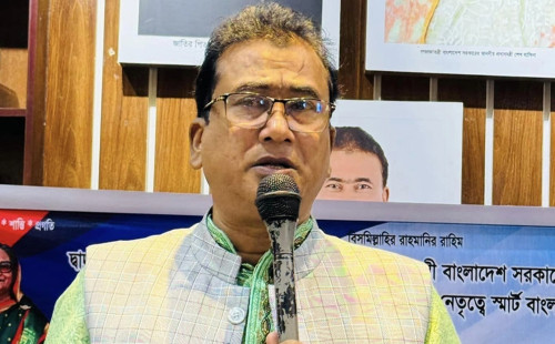 চাঞ্চল্যকর ছবি প্রকাশ্যে, ডাকা হতে পারে একাধিক মডেলকে 