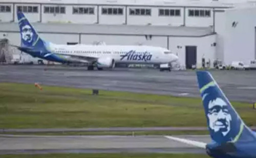 মাঝ আকাশে বিমানে রহস্যময় গন্ধ, অসুস্থ বিমানকর্মীরা 