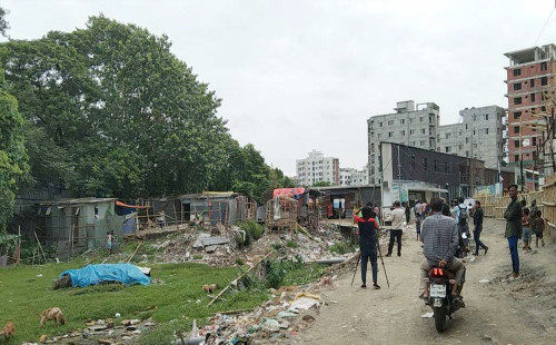 সাদিক এগ্রোর দখল থেকে উদ্ধার করা অংশে খাল খনন শুরু 