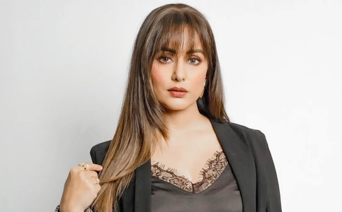 ক্যান্সারে আক্রান্ত হিনা খান, দিলেন দুঃসংবাদ 