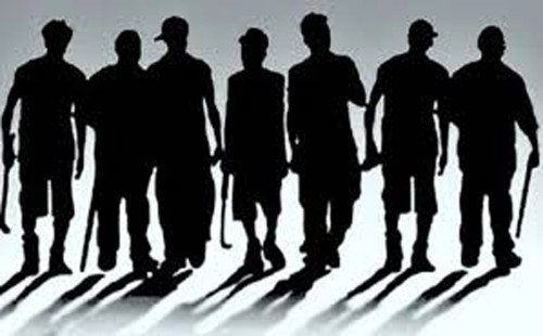 খেলাকে কেন্দ্র করে কলেজছাত্রের হাত-পায়ের রগ কাটল কিশোর গ্যাং 