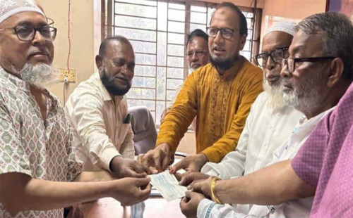 ‘আত্মসাতের’ ৪৬ লাখ টাকা ফেরত দিলেন শ্রমিক নেতা ওসমান আলী 