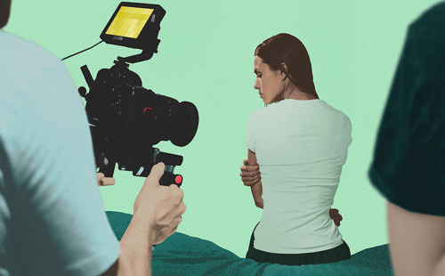 প্রাপ্তবয়স্ক কনটেন্ট সরবরাহ, সাত বছরে আয় প্রায় ১০০ কোটি! 