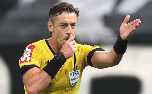 কোপার ফাইনালের বাঁশি ব্রাজিলের রেফারির হাতে 