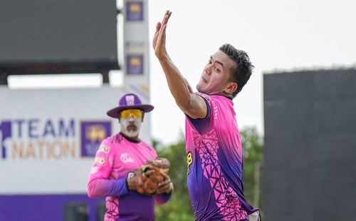 হৃদয়-মোস্তাফিজরা বাদ, প্লে-অফে শরিফুল ও তাসকিনের দল 