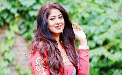 মৌসুমীর বিরুদ্ধে গ্রেপ্তারি পরোয়ানা 