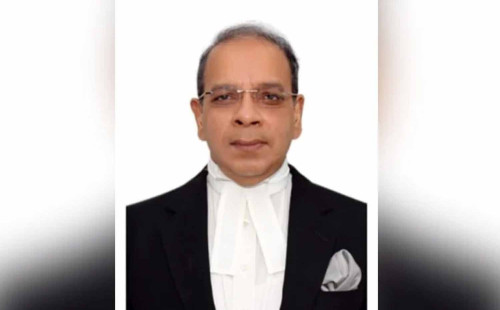 প্রধান বিচারপতি হিসেবে নিয়োগ পেলেন সৈয়দ রেফাত আহমেদ 