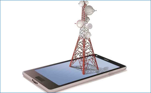 বন্যায় ব্যাহত মোবাইল নেটওয়ার্ক, ১২ জেলায় ২০২৫ টাওয়ার অচল 