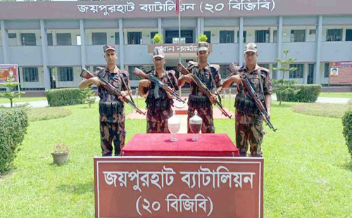 জয়পুরহাটে ২৩ কোটি টাকার সাপের বিষ জব্দ 