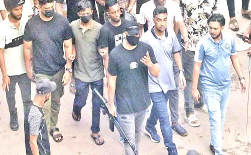 লাইসেন্স স্থগিতের পরও সিলেটে জমা হয়নি বেশিরভাগ আগ্নেয়াস্ত্র 