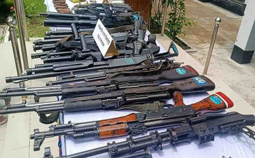 এখনও উদ্ধার হয়নি ১৮৮৫টি অস্ত্র ও ৩ লাখ গোলাবারুদ 