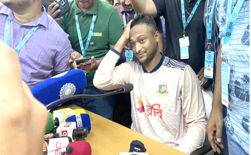 টেস্ট ও টি-টোয়েন্টি থেকে অবসরের ঘোষণা সাকিবের 