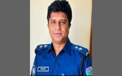 শেরপুরে আন্দোলনকারীদের রক্ষাকবচ: পুলিশ কর্মকর্তা এসআই নিয়াজ শরীফের নিরপেক্ষ ভূমিকা